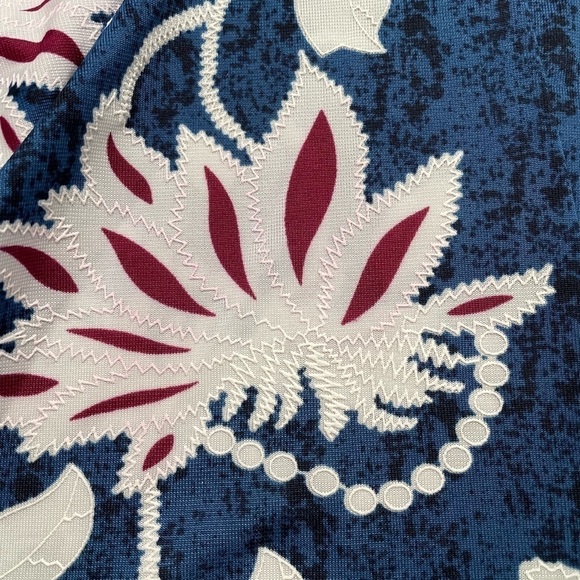 Shoreline women’s floral Cold shoulder short sleeve round neck A- line dress M - Picture 7 of 7